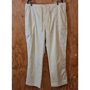 L.L. Bean Favorite Fit Cargo Pants Women's 18 Cream Outdoor Nature Gorpcore Hike